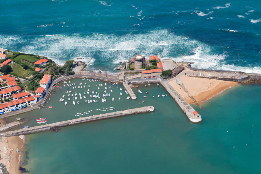 Vue aérienne de la baie de Saint-Jean-de-Luz